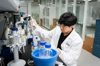 Hàn Quốc cấp phép cho thuốc điều trị ung thư cá thể hóa đầu tiên