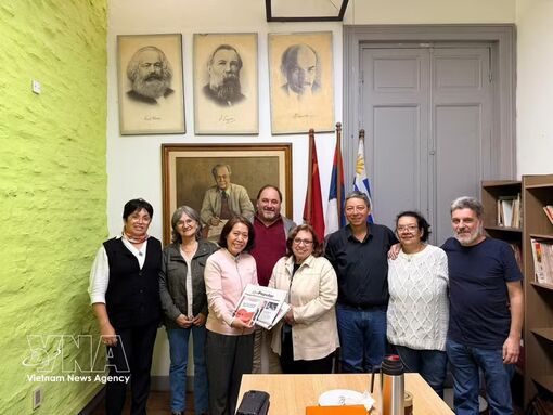 Communist Party of Uruguay enhances cooperation with Vietnam