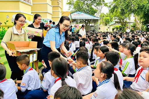 Các cấp bộ Đoàn - Đội TP Cần Thơ vận động hơn 5,8 tỉ đồng chăm lo, hỗ trợ thiếu nhi