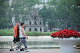 Tourists surge during Hung Kings’ Commemoration Day, April 30–May 1 holidays