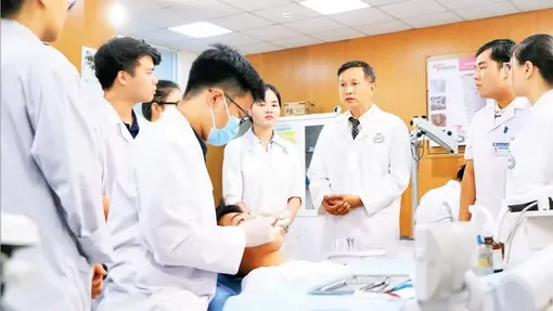 Đổi mới đào tạo nhân lực chất lượng cao ngành y tế