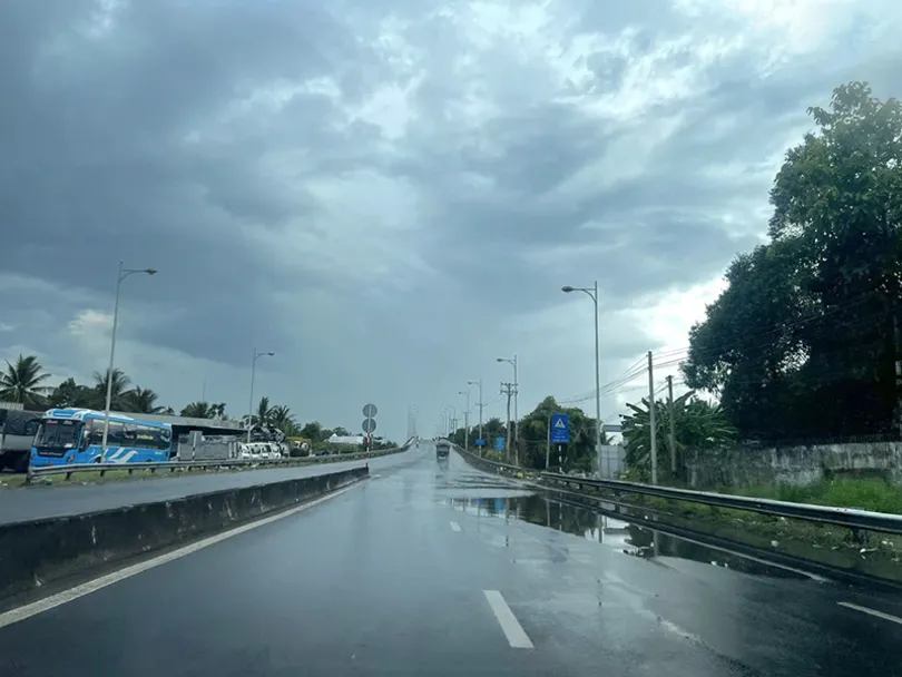 Tập trung đề phòng sấm sét, lốc xoáy khi mưa giông xuất hiện
