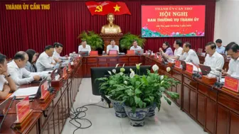 Ban Thường vụ Thành ủy bàn và cho ý kiến các vấn đề quan trọng để phát triển kinh tế - xã hội