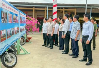 Bí thư Thành ủy kiểm tra công tác chuẩn bị Lễ hội Nghinh Ông tại xã Trần Đề