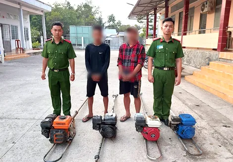 Làm rõ vụ 2 đối tượng trộm máy xăng của người dân