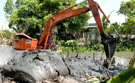 Gỡ “điểm nghẽn” hạ tầng thủy lợi, chủ động ứng phó hạn mặn và ngập úng