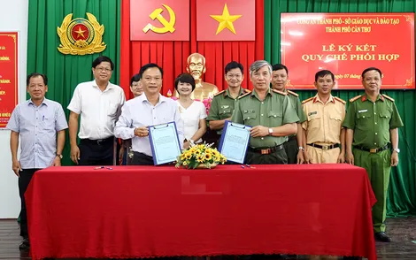 Công an TP Cần Thơ và Sở Giáo dục và Đào tạo ký kết quy chế phối hợp