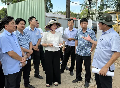 Lãnh đạo thành phố kiểm tra tiến độ công trình Thư viện TP Cần Thơ
