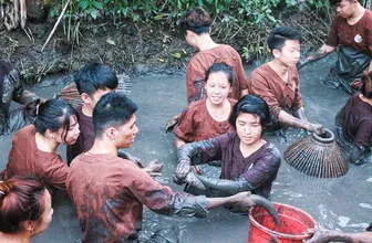 Về Cần Thơ, thử một ngày làm nông dân