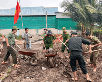 រួម​កម្លាំង​កសាង​ផ្ទះ​សប្បុ​រស​ធម៌ ពង្រឹង "យុទ្ធ​សាស្រ្ត​ទឹក​ចិត្ត​ប្រ​ជា​ជន"