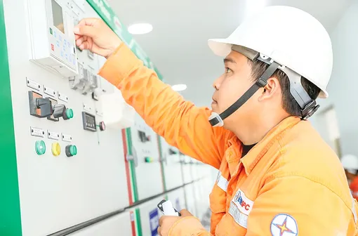 Đẩy mạnh đầu tư hạ tầng điện, đáp ứng nhu cầu tăng trưởng của thành phố