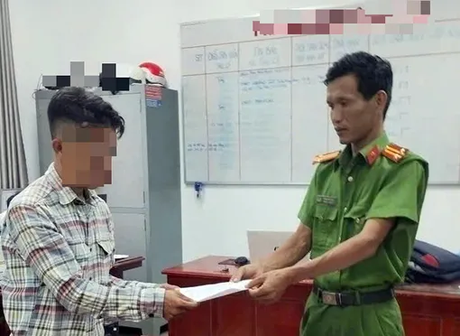 Vì chuyện trẻ con, người lớn bị khởi tố