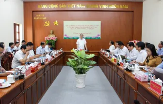Chủ tịch UBND TP Cần Thơ yêu cầu các xã An Thạnh, Cù Lao Dung, Trần Đề quan tâm xây dựng mô hình du lịch sinh thái, du lịch nông nghiệp và kêu gọi đầu tư...