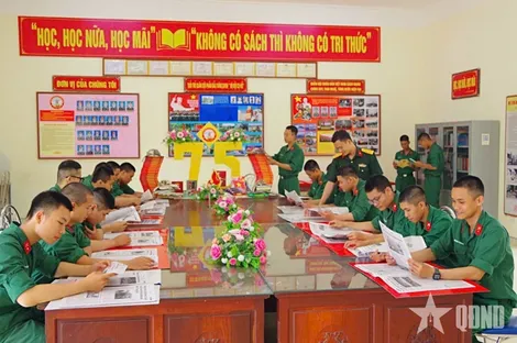 Bài 2: Tích cực đấu tranh, chủ động kiến tạo
