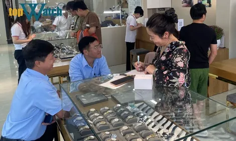 Địa chỉ mua đồng hồ Omega chính hãng, uy tín 100%