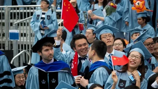 Vì sao ngày càng ít sinh viên Trung Quốc du học nước ngoài?