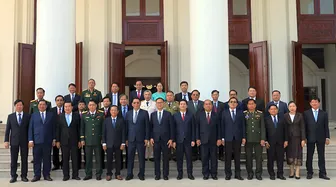 Đoàn công tác TP Cần Thơ làm việc với chính quyền Thủ đô Viêng Chăn, Lào