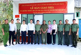 Công an TP Cần Thơ bàn giao nhà trong Chương trình hỗ trợ 1.000 căn nhà