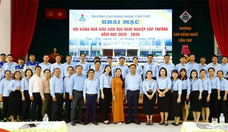 Khai mạc Hội giảng nhà giáo giáo dục nghề nghiệp