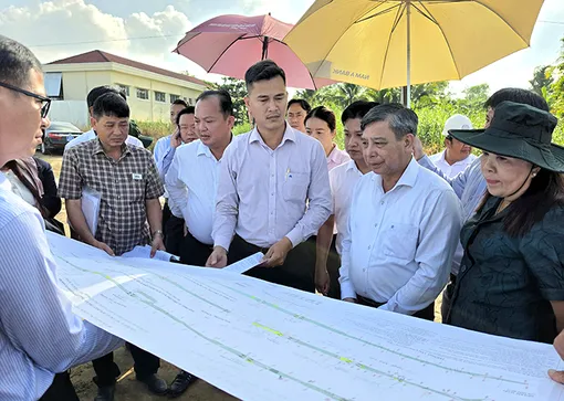 Lãnh đạo TP Cần Thơ kiểm tra tiến độ các công trình giao thông trọng điểm
