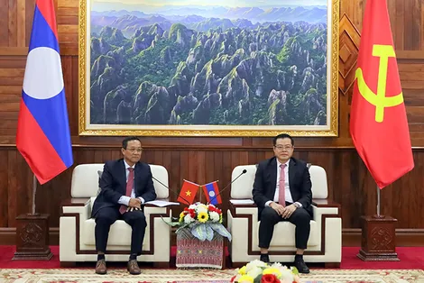 Đoàn công tác TP Cần Thơ làm việc với chính quyền tỉnh Khăm Muộn, Lào