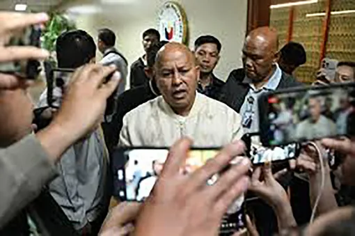 Nổ súng tại Thượng viện Philippines