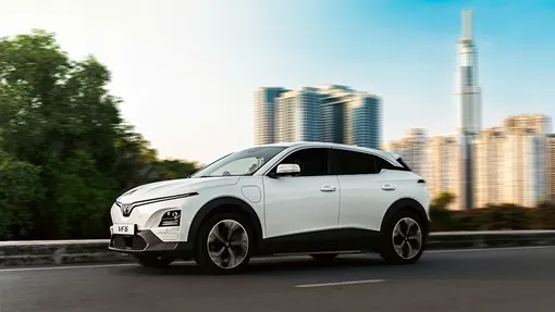 VinFast VF 6 “phá đảo” thị trường với loạt ưu đãi hào phóng chưa từng có