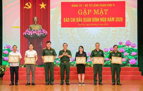 Quân khu 9 tăng cường bảo vệ nền tảng tư tưởng của Đảng trong tình hình mới