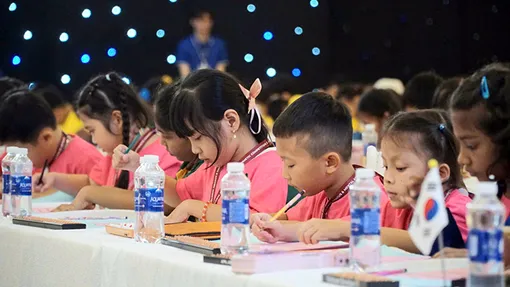 Thêm lựa chọn phát triển tư duy cho trẻ