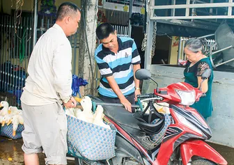 DẠO QUANH THỊ TRƯỜNG (18-5-2026)