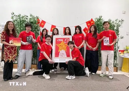 136 năm Ngày sinh Chủ tịch Hồ Chí Minh: Tôn vinh giá trị hòa bình, hữu nghị của Người tại Canada