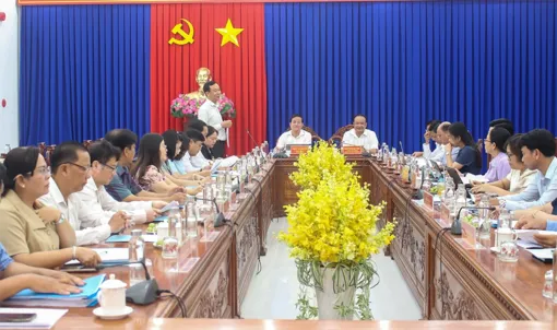 Đảng ủy xã Trần Đề tiếp tục nâng cao chất lượng học tập, quán triệt nghị quyết theo hướng linh hoạt, hiệu quả​