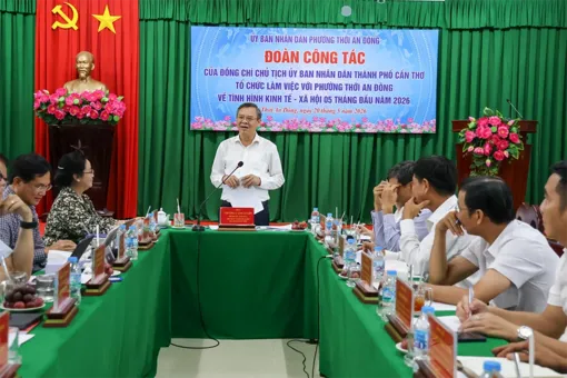 Hoàn thiện tổ chức bộ máy, quan tâm phát triển doanh nghiệp, tạo đà phát triển kinh tế - xã hội