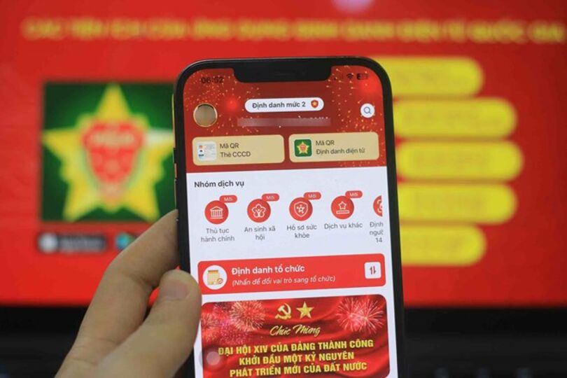 សិក្ខា​គា​រិក​និង​សញ្ញា​បត្រ​បាន​បញ្ចូល​ក្នុង​កម្ម​វិធី VNeID៖ ជំ​ហាន​វិវឌ្ឍន៍​ក្នុង​ការ​ក​សាង​ទិន្ន​ន័យ​អប់​រំ​