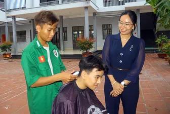 Ươm mầm tương lai cho những phận đời thiếu may mắn