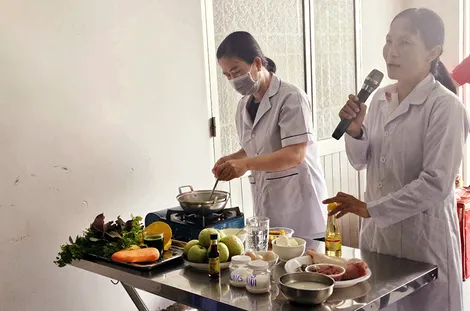 Những nguy cơ sức khỏe từ thói quen ăn mặn