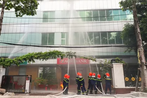 Thực tập phương án chữa cháy và cứu nạn, cứu hộ tại Ngân hàng Nông nghiệp và Phát triển nông thôn chi nhánh Phú Lợi Sóc Trăng
