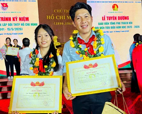 Vì đàn em thân yêu