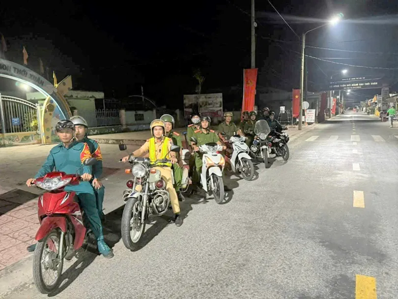 Ban Chỉ huy Quân sự xã Cờ Đỏ phối hợp tổ chức 194 cuộc tuần tra