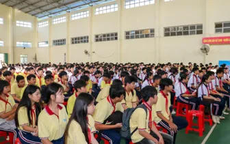 Lễ phát động toàn dân tập luyện môn Bơi phòng, chống đuối nước