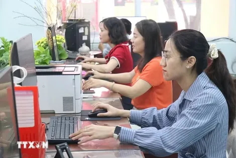 Đánh giá cán bộ hằng quý theo nguyên tắc “sáu rõ”, khắc phục tình trạng nể nang