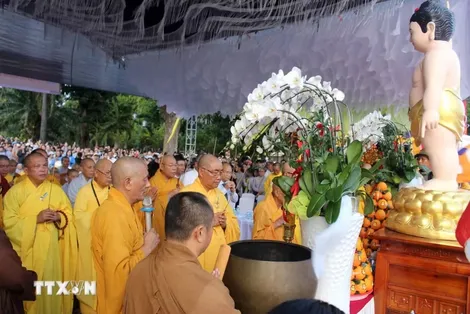 Rộng mở tự do tín ngưỡng tôn giáo cho mọi người dân