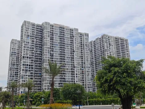 Siết tín dụng bất động sản: Cân bằng giữa tăng trưởng và an toàn hệ thống