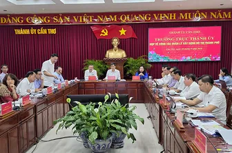 Thường trực Thành ủy làm việc với UBND thành phố về công tác quản lý xây dựng đô thị