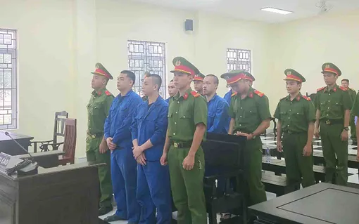 Tổ chức sử dụng trái phép chất ma túy, 5 bị cáo ngồi tù