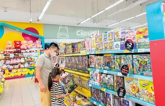 Quà tặng Quốc tế Thiếu nhi: Đa dạng, an toàn, thiết thực
