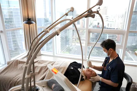 Bùng nổ du lịch làm đẹp tại Hàn Quốc