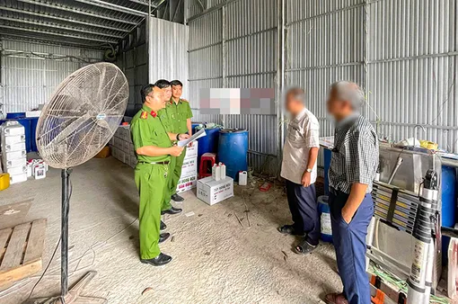 Phát hiện một cơ sở sản xuất phân bón không phép ở phường Cái Răng