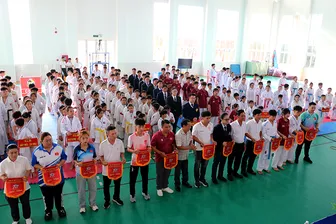 12 câu lạc bộ dự Giải Karate mở rộng phường Vĩnh Châu