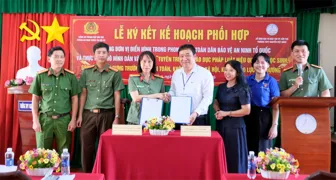 Xây dựng "rào chắn" an toàn trong học đường